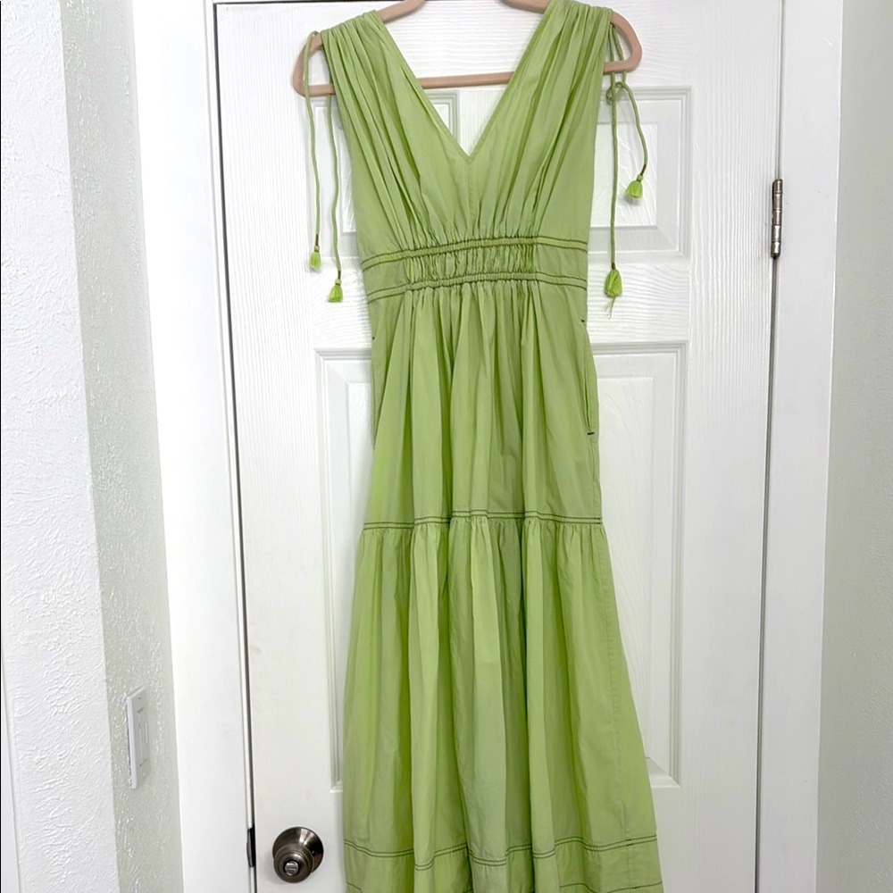 Light green maxi dress size small